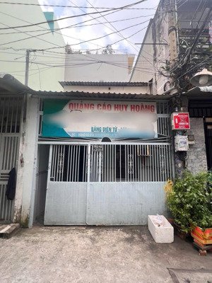 bán nhà gò dầu 4* 14 m cn 56 m2 hẻm 4 m giá tốt có 4 tỷ 950 tl