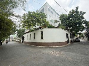 biệt thự góc 2 mặt tiền khu compound đường phổ quang - dt 20 x25m- hầm 5 tầng - giá 79 tỷ