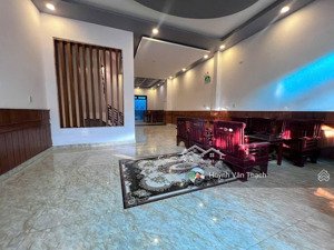 nhà 4 tầng tại mặt đường 19/5 tại vĩnh điềm trung gần siêu thị go nha trang