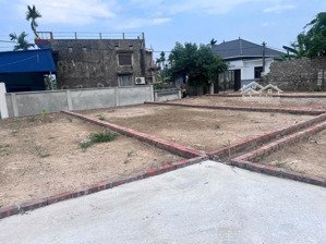 đất mặt dường trước 6m, view thoáng, 2 ô tô tránh nhau giá 350tr/lô