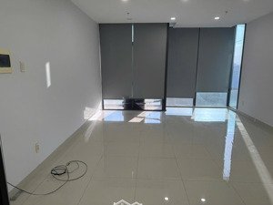 cho thuê shop house la astoria 30m2 giá 5triệu/tháng lh: nhung