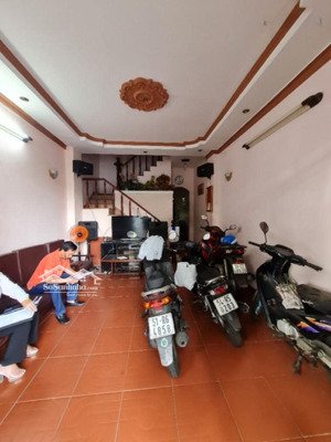 27.8 tỉ, 4x18, mặt tiền đường hoa khu phan xích long, phú nhuận, view bờ sông, giáp quận 1