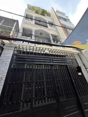 chủ thiện chí giảm sâu - cần bán nhà hxh hàn hải nguyên, q11. giá 3tỷ220 còn tl