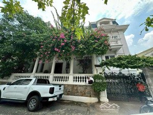 giảm 5.75 tỷ! biệt thự góc kdc fideco thảo điền 19x18m cn 333m2 có hồ bơi - bán 109.25 tỷ