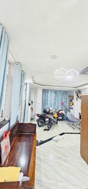 quận 10 đường 3tháng2 - bà hạt- 53m2(5x10) - 5tầng btct nhà mới đẹp ở liền - giá chỉ 9 tỷ.