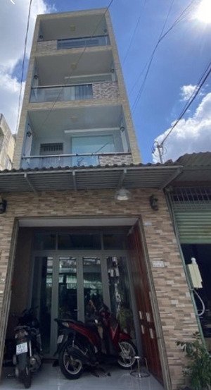 nhà bán 9,3tỷ 72m ở nhiều người hoặc kd
tân hoà đông -4tầng có sân thượng bình tân đường trước n