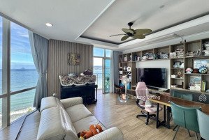 căn hộ 140m2 nha trang center view trực diện biển 3 phòng ngủ 2 toilét chỉ 16.8 tỷ lh 