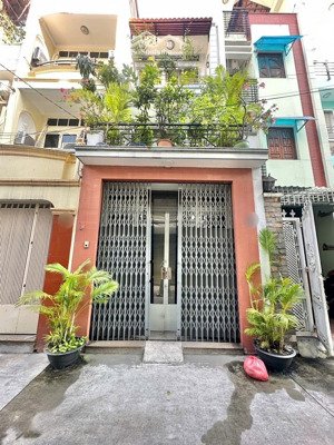 bán nhà quận 10 hẻm xe hơi thông gần mặt tiền 3 tầng chỉ hơn 11 tỷ