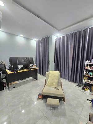 7 tỷ nhà đẹp 4 tầng thạnh mỹ lợi q2, full nội thất, ô tô ngủ trong nhà, ngay trục nguyễn thị đinh