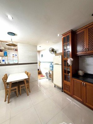 b.á.n nhà mặt tiền đường kinh doanh trung tâm phú nhuận - ngay phan đình phùng và hoàng văn thụ