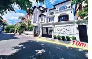 định cư bán gấp tòa nhà ngay trần não, an phú. 10 x 21m. hầm 3 lầu. giá bán 45 tỷ.