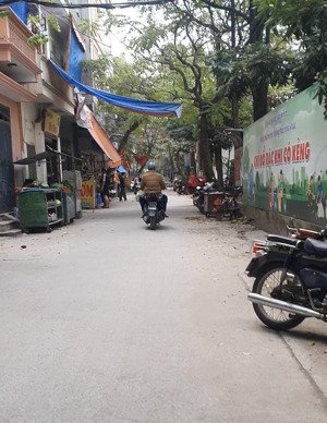 bán nhà 45m2 mt 6,3 giá rẻ hơn 8t khu b đh mỏ,hv cs ,đường tây thăng long bắc từ liêm