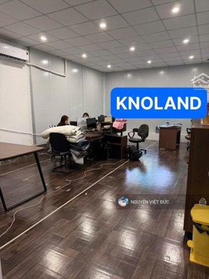 bán nhà đường 22m ngay vincom dĩ an ngã tư 550 kế bên thủ đức khu cn sóng thần đang cho thuê 9tr