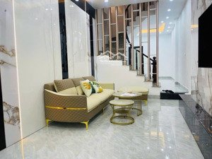 phú lương 34m gần 5 tỷ_ 5 tầng _6 ngủ _gần chợ_ôtô đỗ cách nhà 15m_gần các trường đại học lớn