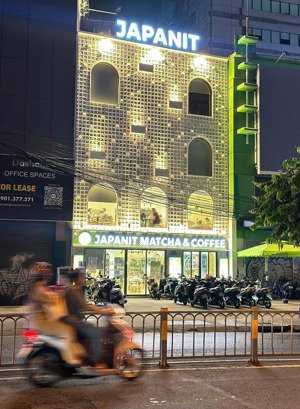 bán gấp nhà mặt tiền thạch thị thanh quận 1 ( 12x25m nở hậu: 13,5) 4 tầng- hđt: 210 triệu giá 95 tỷ