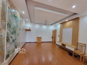 giảm sâu 84m2 2 ngủ ct1a xa la, hướng đông nam, 4,6 tỷ. lh miễn mg)