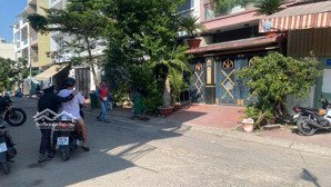 cho thuê phòng nguyễn xí, ngày đường ray xe lữa, gần đh văn lang