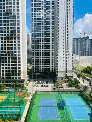 bánh nhanh 2pn2wc 75m2 full bếp xịn giá 4.6 tỷ view nội khu lumiere boulevard vinhomes grand park