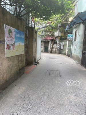 nguyễn khang -nhà mặt ngõ 4 tầng x 85 m -ngõ thông -nhỉnh 21 tỷ - giá đầu tư