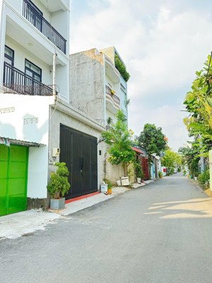 bán lô đất 5x17,2 đường 160, phường tnpa 86,3m2 giá 5,5 tỷ