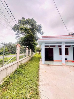 bán đất tặng nhà 565.9m2 đường nguyễn thị lộc , bank định giá 5.3t bán 4.6t thương lượng