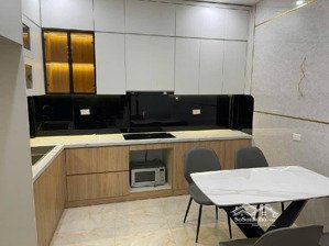 tuyệt phẩm lô góc 2 thoáng- 15m ra mặt phố lớn quang trung-5 tầng- 8,6 tỷ