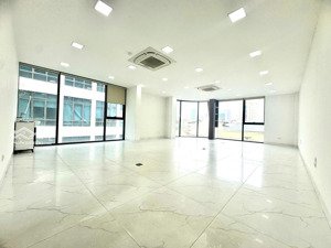 cho thuê văn phòng nguyễn khang 110m² 13,5 triệu/tháng