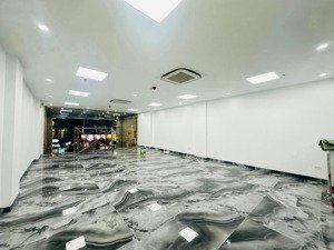 bán nhà mặt phố lò đúc, thông số hoa hậu 200m2, mặt tiền 9m, xây tòa nhà building quá đẹp