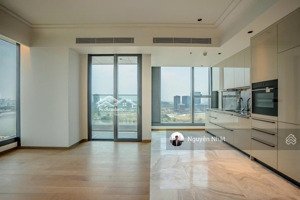 3pn nhà trống, tòa sea cao cấp nhất, free quản lý, căn góc move-in ngay chỉ 130tr/th 