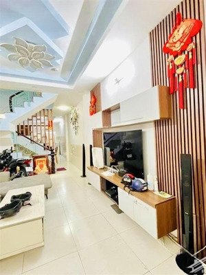 nhà 3 tầng đường số tân quy, quận 7 - 61m², 3pn, full nội thất, hơn 6 tỷ