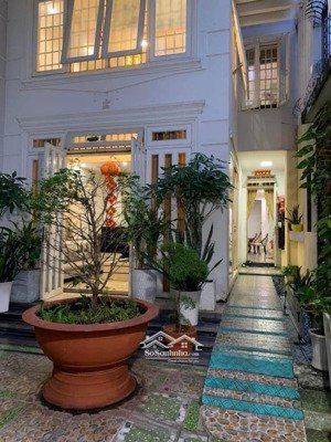 siêu biệt thự mini chính chủ gò vấp - gần nguyễn oanh - 6.5m x 23m -sát mặt tiền - 5 tầng đẳng cấp