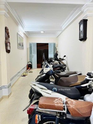 gấp bán "10 tỷ giảm về 9.1 tỷ" - bán nhanh chdv 5 tầng khu cx phan đăng lưu - dòng tiền 35tr/tháng