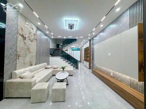 Bán Nhà 3 Tầng dân xây độc lập nở hậu, khúc thừa dụ, Lê Chân Hải Phòng, oto nhỏ vào nhà, giá 5.4 tỷ.