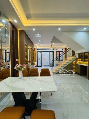 nhà đẹp đón tết, dtsd 114m2, ngay chợ bình trị đông, bình tân, 2 tầng, chỉ 5,5 tỷ