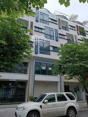 cho thuê nhà liền kề galaxy vạn phúc, tố hữu, hà đông 90m2, 6 tầng, thông sàn, thang máy, giá 50tr