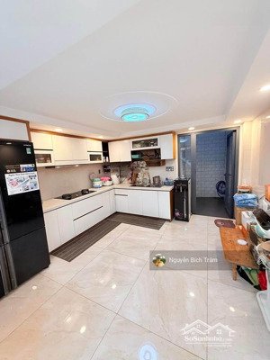 bán nhà phường 4 - ở ngay - hxh giải phóng 75m2 ngang 4.1m 4tầng - khu vip cán bộ sân bay