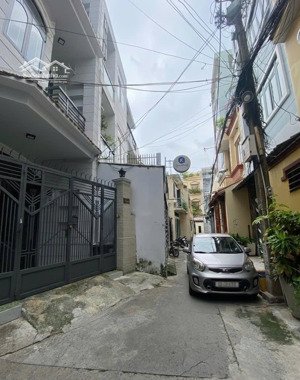 bán nhà hẻm ô tô 44m2, ngay thích quảng đức p.5 phú nhuận, 4 tầng btct, sổ a4, bán gấp trong tuần