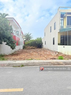 - bán lô đất tại mặt đường chợ hải thành 2 - dương kinh - hải phòng