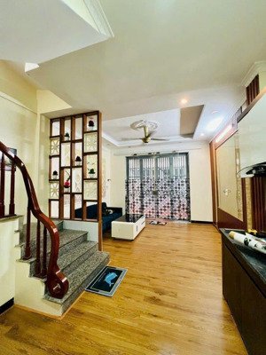 chính chủ cần bán nhà tại yên bình ,yên nghĩa hà đông .nhà đẹp ô tô đỗ cửa .