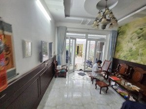 nhà mới dọn vào ở ngay_ chủ gấp bán trước tết đường 6m gần vinhomes hoàn công chuẩn chỉnh_ 5.2 tỷ