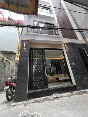 bán nhà cổng trường đại học hà nội - phùng khoang 35m2 x 5t giá 10,7 tỷ