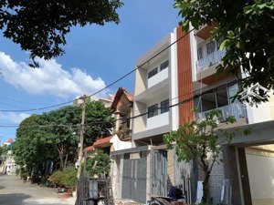 biệt thự vip, 72m, 5 tầng, nội thất cao cấp, hoàng diệu 2, thủ đức, giá chỉ 10,99 tỷ.