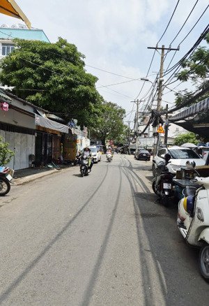 nhà gấp bán dt 45m, nhỉnh 6t, ngay vincom nguyễn xí, dòng tiền thuê hơn 1otr, phường 26, bình thạnh