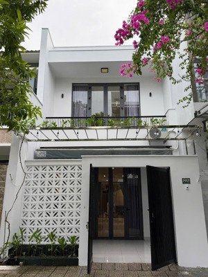 bán nhà 2 tầng 3pn đường dương tử giang khu đô thị nam việt á bên sông hàn giá tốt