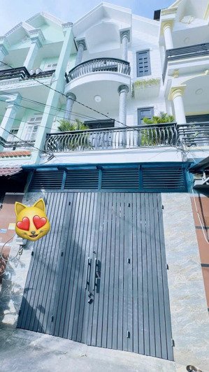 bán nhà giá tốt hẻm xe hơi lâm thị hố, tch 56m2, đúc 3 tầng, chỉ nhỉnh 5 đồng shr