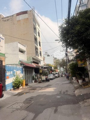 68m2 dương quảng hàm, sát bên phạm huy thông - hẻm xe tải - ô tô ngủ - đất tiện xây mới - 8tỷ35