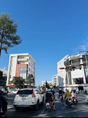 bán đất + nhà dòng tiền vị trí ngã 4 võ thị sáu trung tâm biên hòa diện tích: 6,2