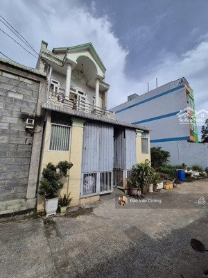 bán gấp nhà đúc 2tấm 81m2 đường11 linh xuân giá tốt