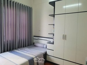 bán nhà 1 trệt 3 lầu, dt: 123m2, khu bên sông sài gòn, hiệp bình chánh, giá chỉ 18,5 tỷ
