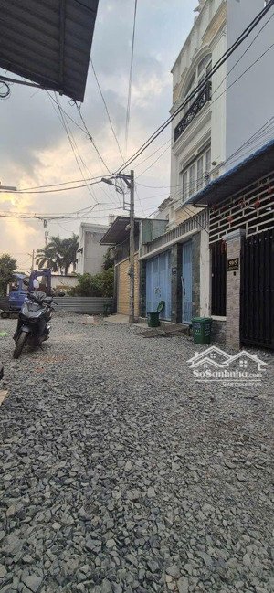 chính chủ bán đất thổ cư 1 xẹt ngắn 50m thạnh lộc 37,q12